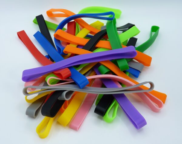 3x Silicon rubber type bands - random colour.